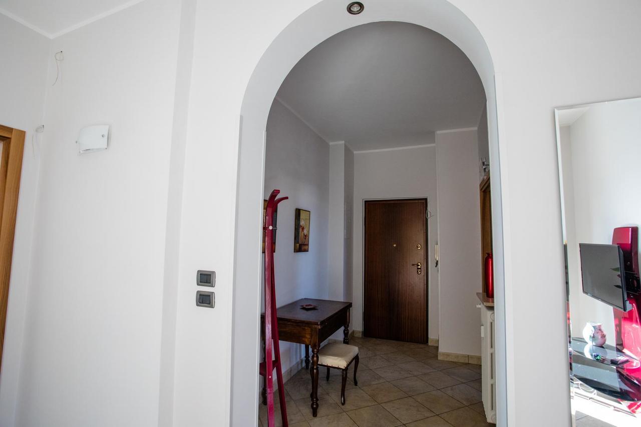 Terrazza Di Pinerolo Lägenhet Exteriör bild